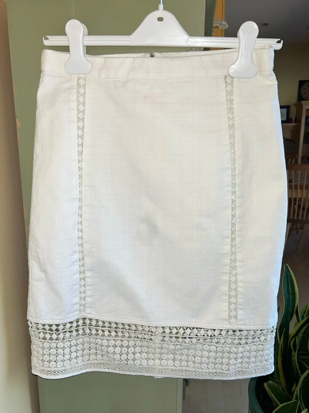 J. Crew Lace Insert Lace Hem Textured Cotton Pencil Skirt Ivory Size 2